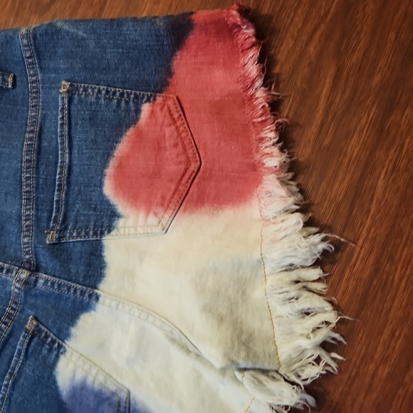 CP Shorts Womens Senim Jean Button Up Size 7 Juniors Fray Red White Blue Denim - Picture 10 of 14